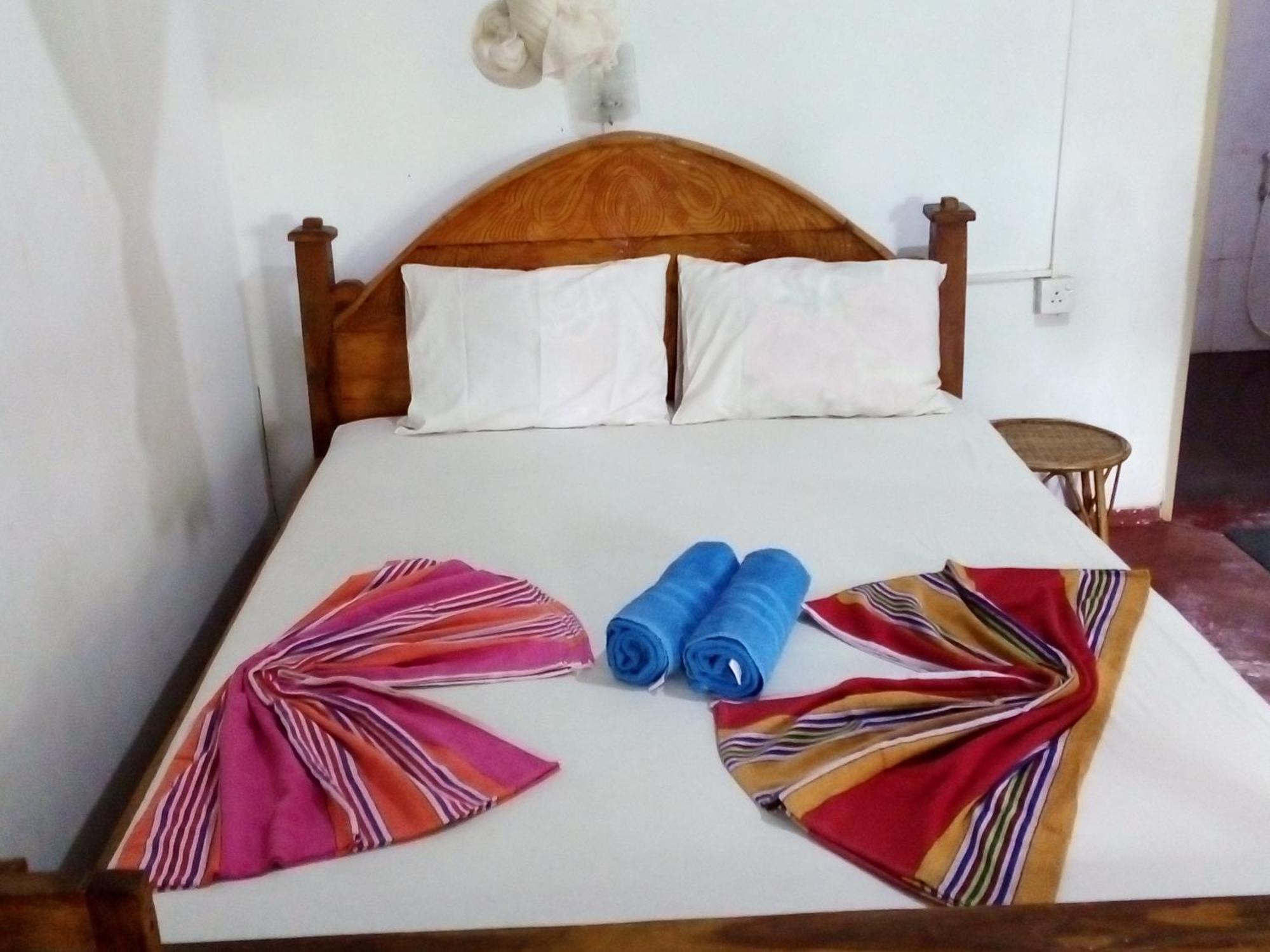 Bandula Home Stay سيغيرِيا المظهر الخارجي الصورة